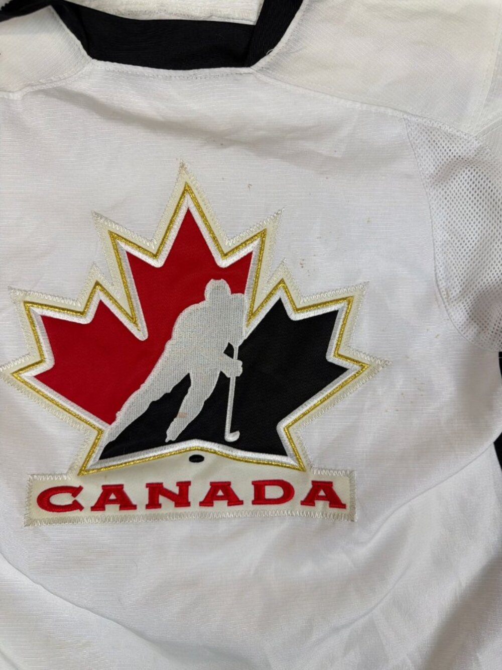 VTG Nike Team Canada Hockey Jersey L/XL White Red Nike Hockey Engineered Mens - Picture 4 of 12